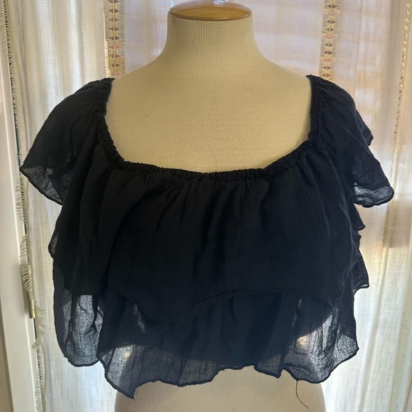 Free People Navy Ruffle Crop - Picture 2 of 4